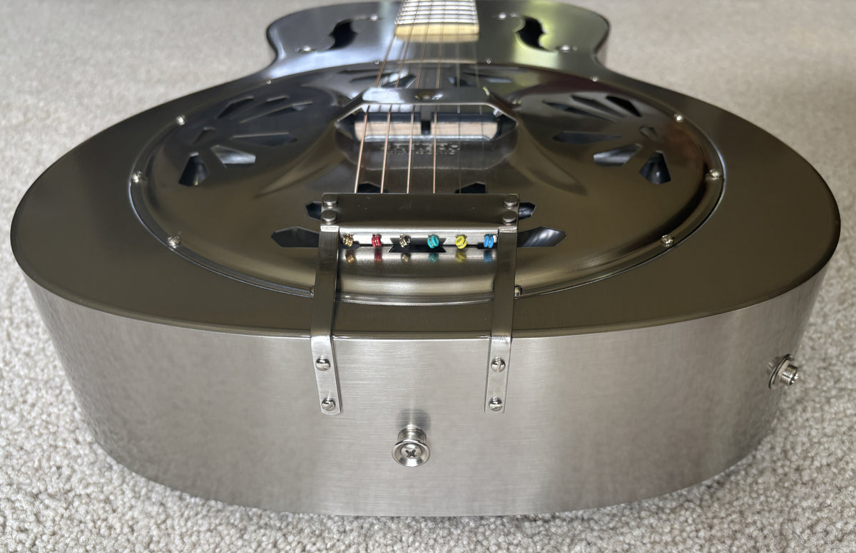 Gretsch G9221 Bobtail Round Neck Acoustic Electric Steel Body Resonator Guitar