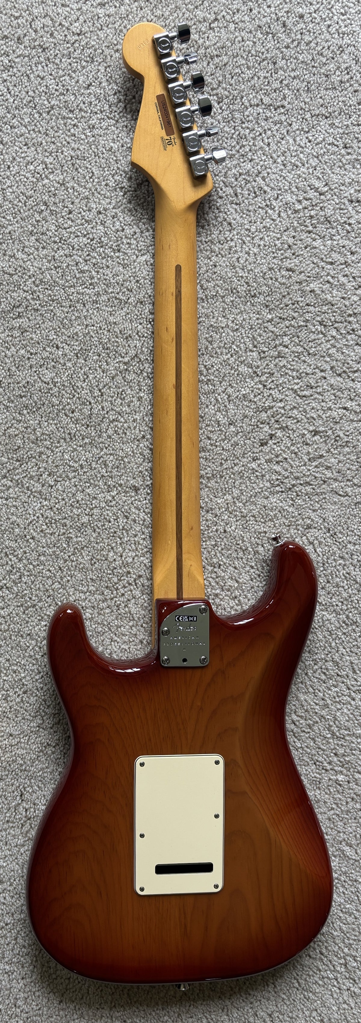 Fender 70th American Professional II Stratocaster HSS Electric Guitar, Sienna Sunburst, Deluxe Molded Case