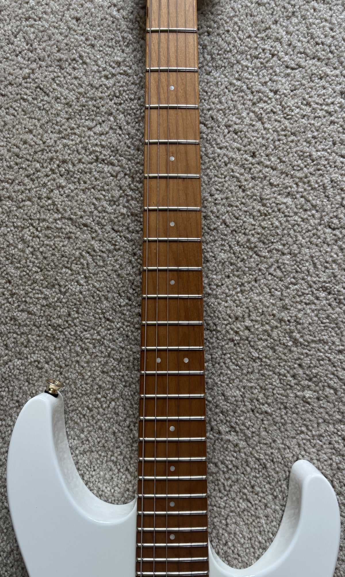 Charvel Pro-Mod DK24 HSS 2PT CM Electric Guitar, Snow White