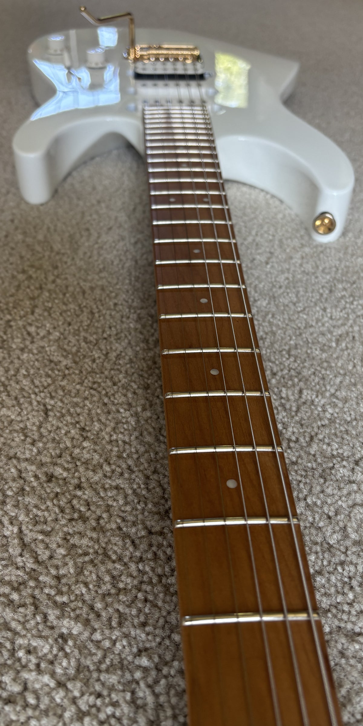 Charvel Pro-Mod DK24 HSS 2PT CM Electric Guitar, Snow White