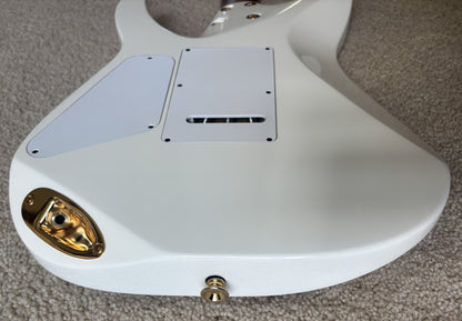 Charvel Pro-Mod DK24 HSS 2PT CM Electric Guitar, Snow White