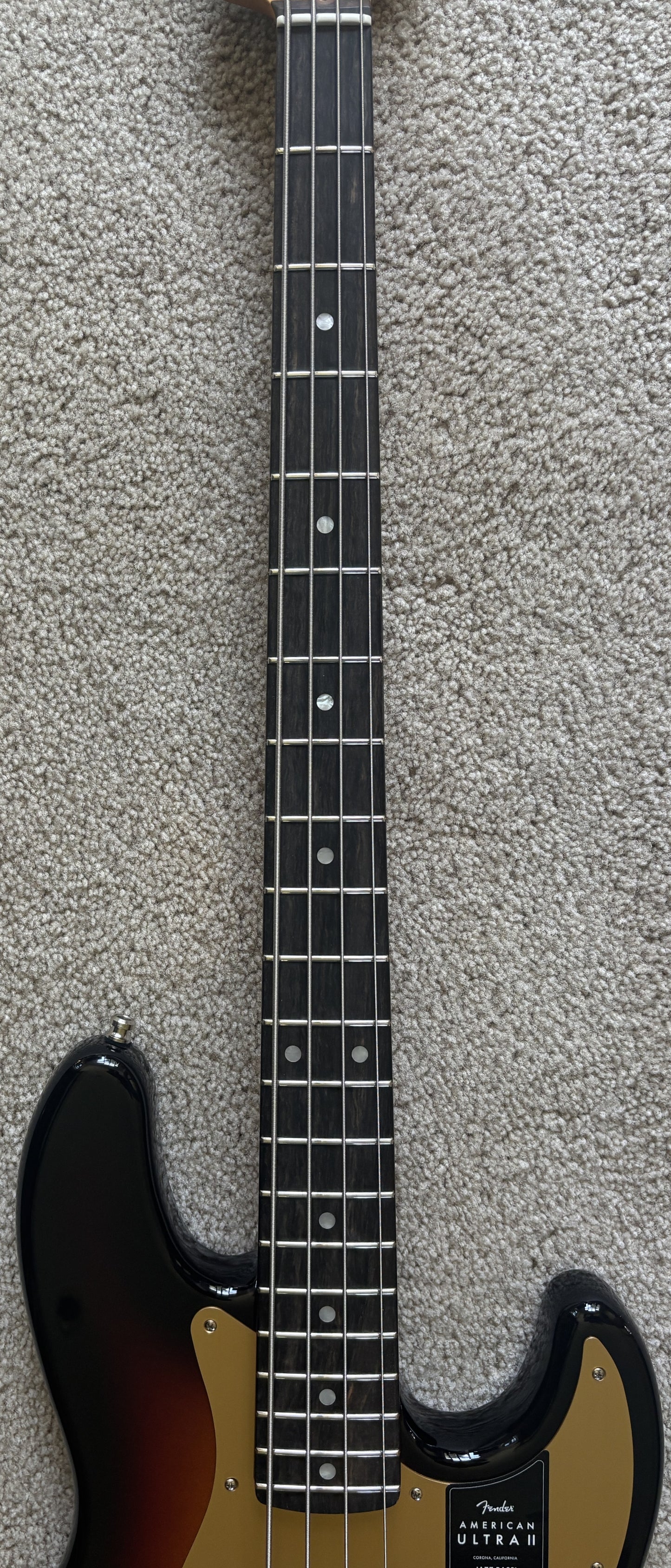 Fender American Ultra II Jazz Bass Guitar, Ultraburst, Deluxe Molded Case