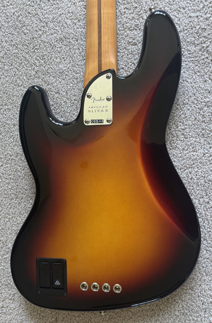 Fender American Ultra II Jazz Bass Guitar, Ultraburst, Deluxe Molded Case