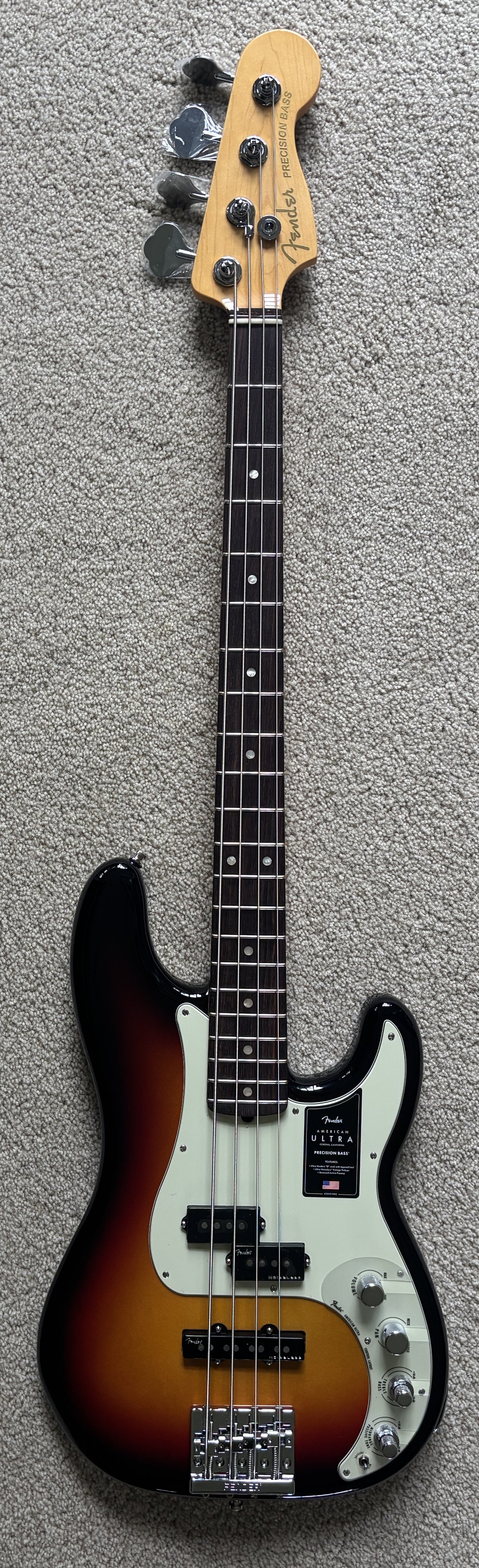 Fender American Ultra Precision Bass Guitar, Ultraburst, Premium Molded Hardshell Case