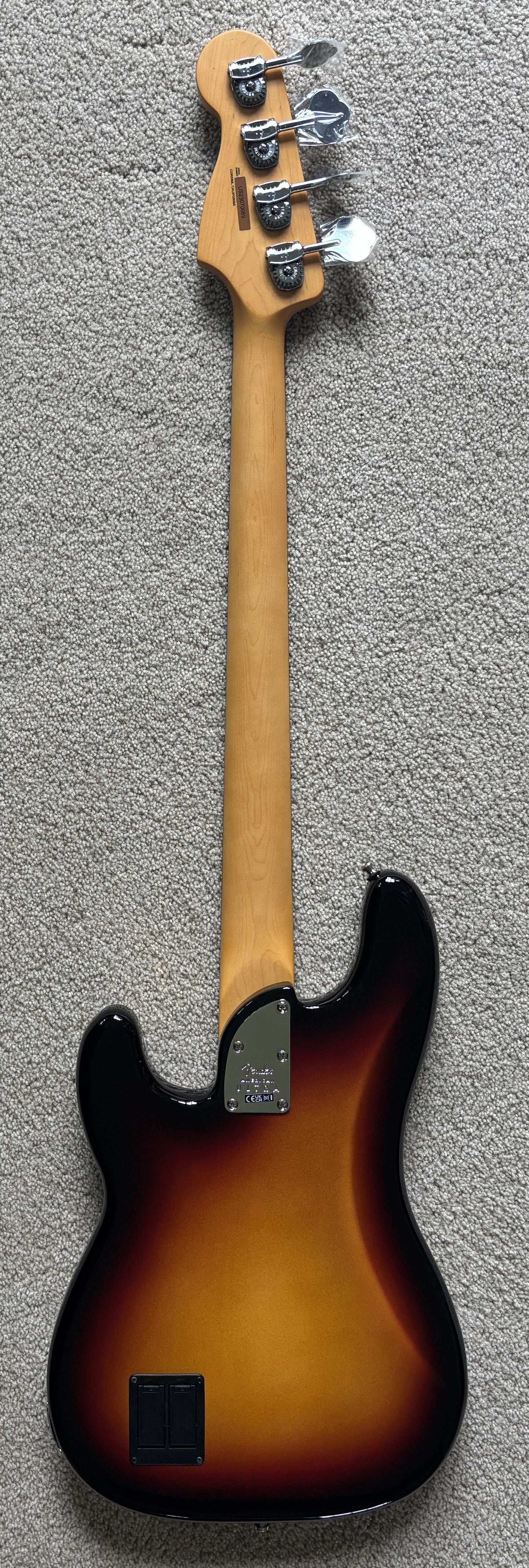 Fender American Ultra Precision Bass Guitar, Ultraburst, Premium Molded Hardshell Case