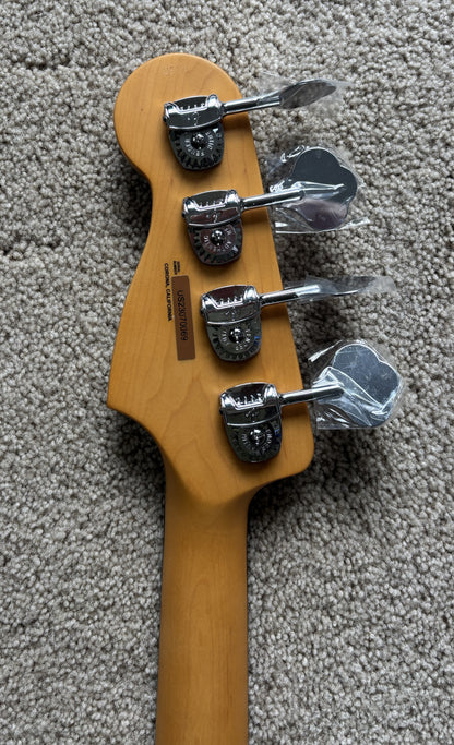 Fender American Ultra Precision Bass Guitar, Ultraburst, Premium Molded Hardshell Case