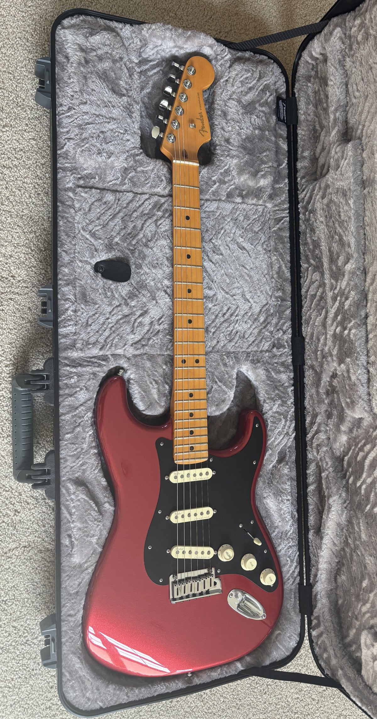 Fender American Ultra II Stratocaster Electric Guitar, Sinister Red, Deluxe Molded Case
