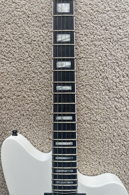 Fender Jim Root Jazzmaster V4 Electric Guitar, Arctic White, Hard Shell Case