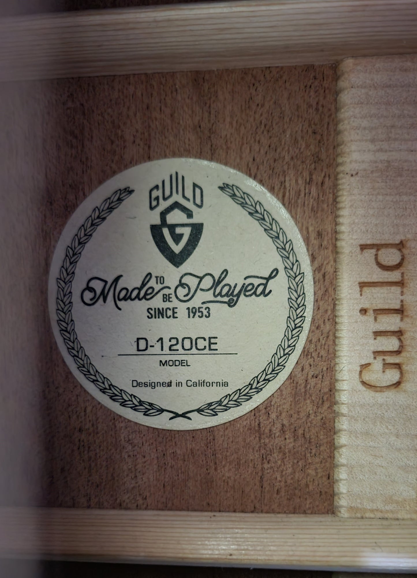 Guild D-120CE Acoustic Electric Guitar, Natural Gloss, Guild Case