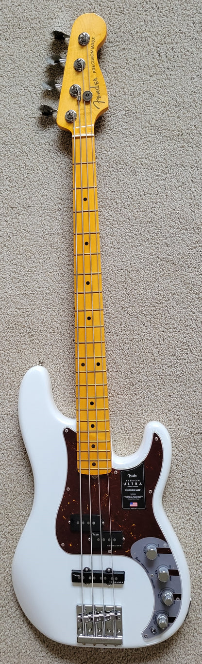 Fender American Ultra Precision Bass Guitar, Arctic Pearl, Premium Molded Hard Shell Case