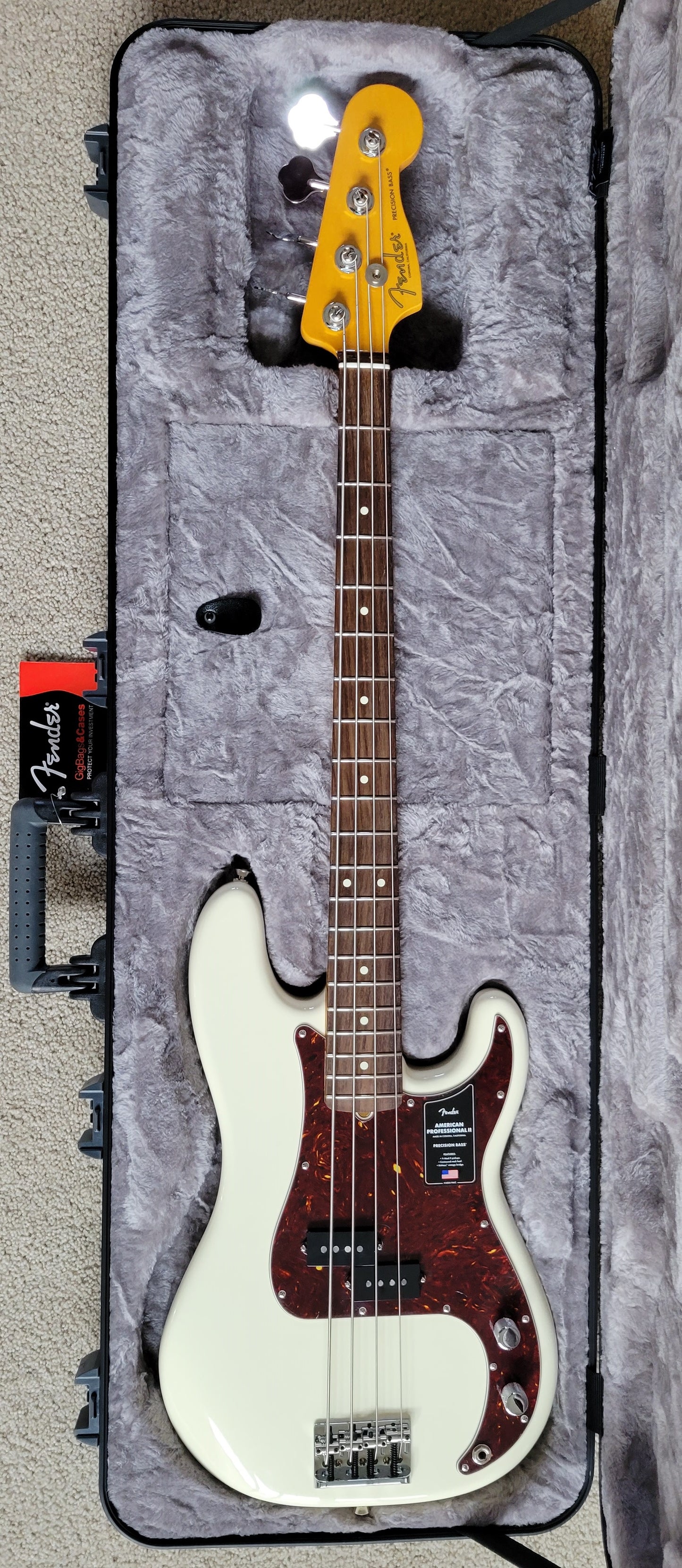 Fender American Professional II Precision Bass Guitar, Olympic White, Deluxe Molded Hardshell Case