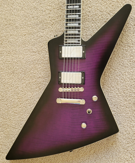 Epiphone Prophecy Extura Electric Guitar, Purple Tiger Aged Gloss, Padded Extreme Gig Bag