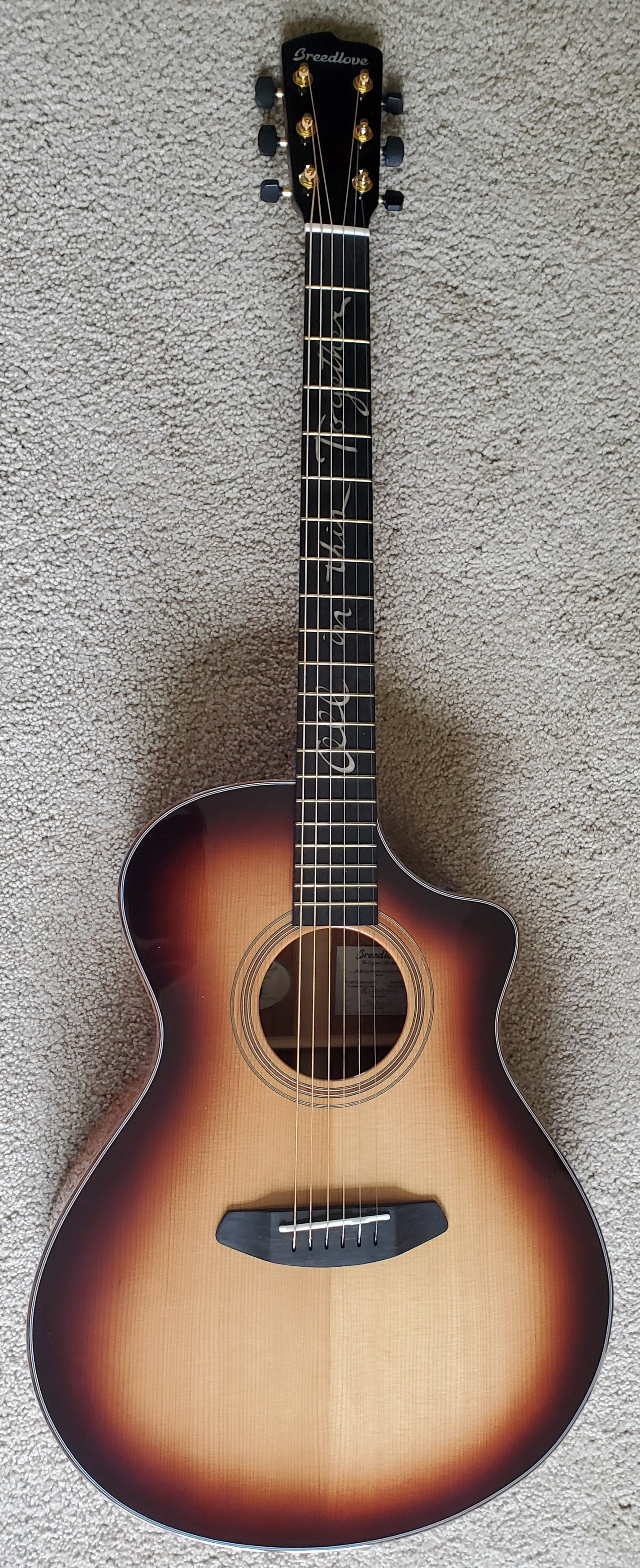 Breedlove Jeff Bridges Amazon Concert Sunburst CE Acoustic Electric Guitar, New Taylor Case