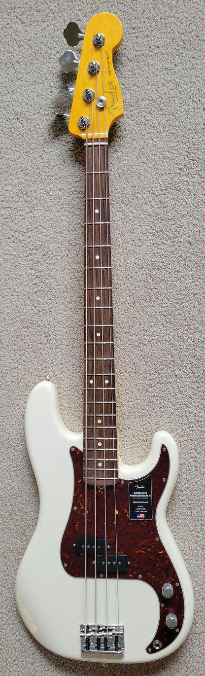 Fender American Professional II Precision Bass Guitar, Olympic White, Deluxe Molded Hardshell Case